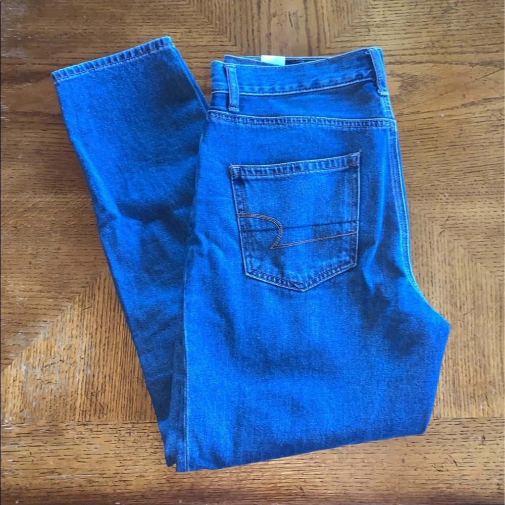 American Eagle Mom Jeans